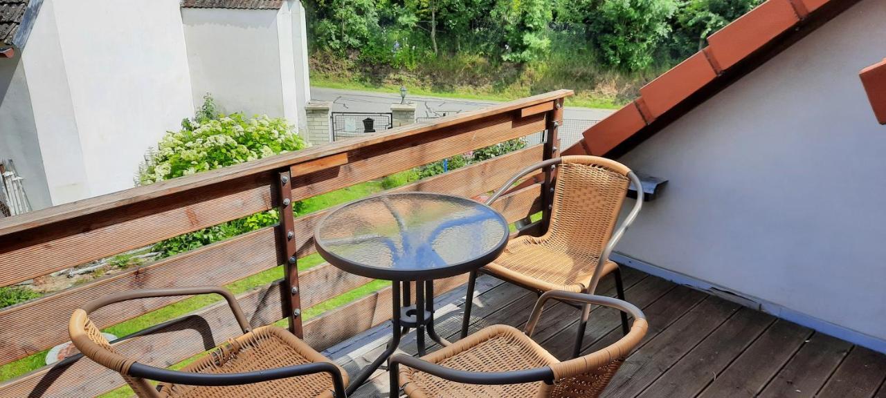 Podkrovi V Jihoceskem Statku Nemejice Exteriör bild