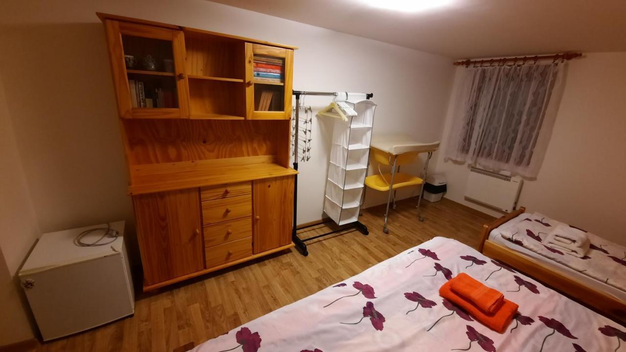Podkrovi V Jihoceskem Statku Nemejice Exteriör bild