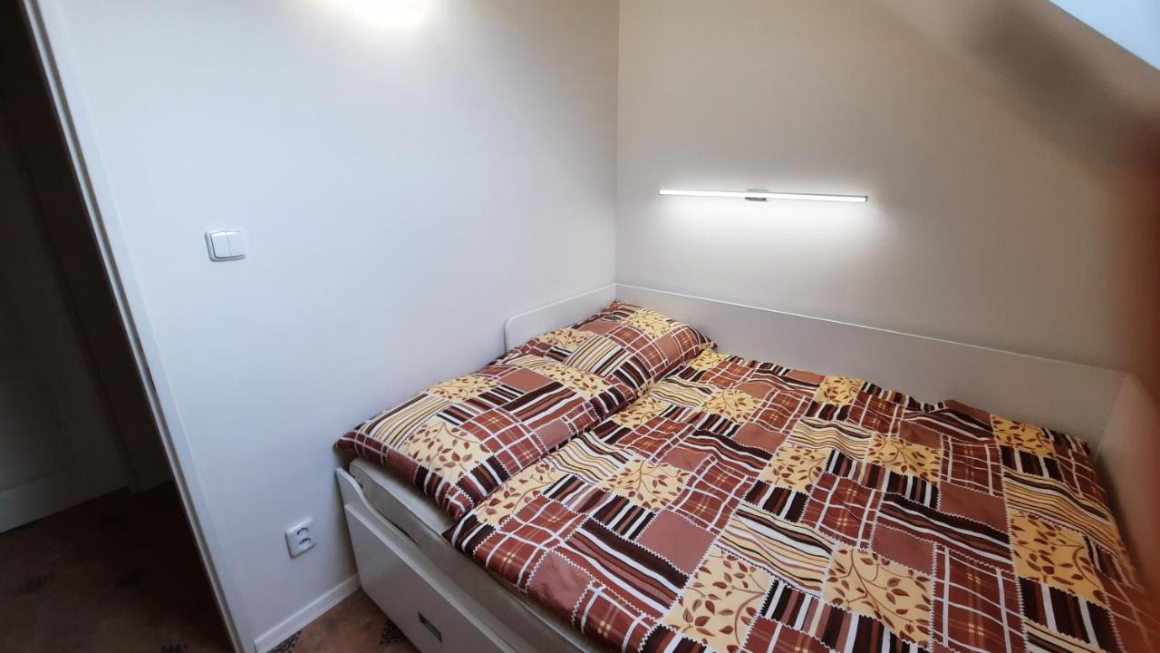 Podkrovi V Jihoceskem Statku Nemejice Exteriör bild